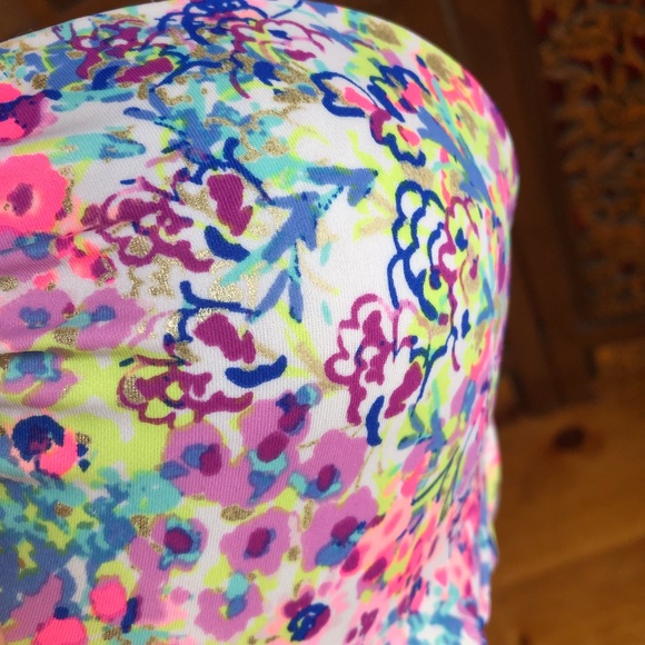 VS Ditsy Floral Print Bandeau Bikini Top - Picture 5 of 9